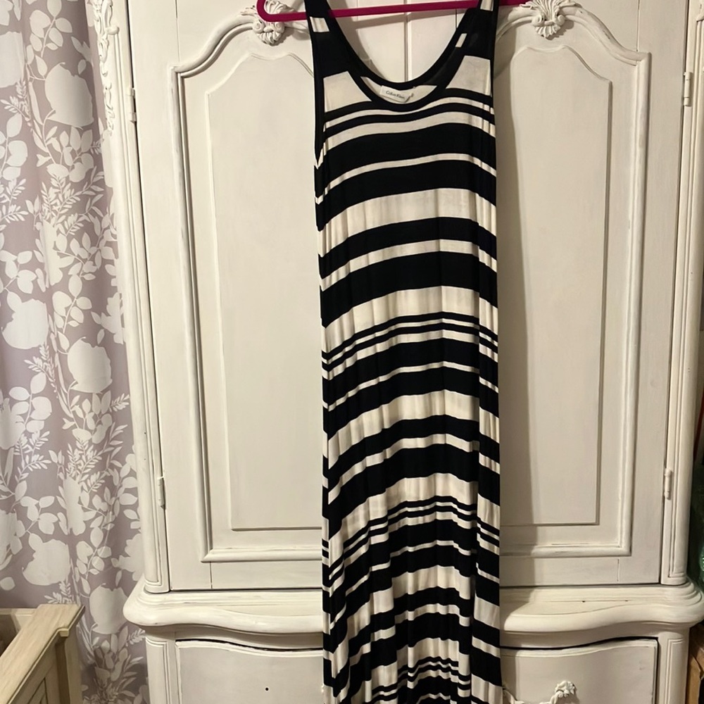 Calvin Klein black and white striped maxi dress size MED